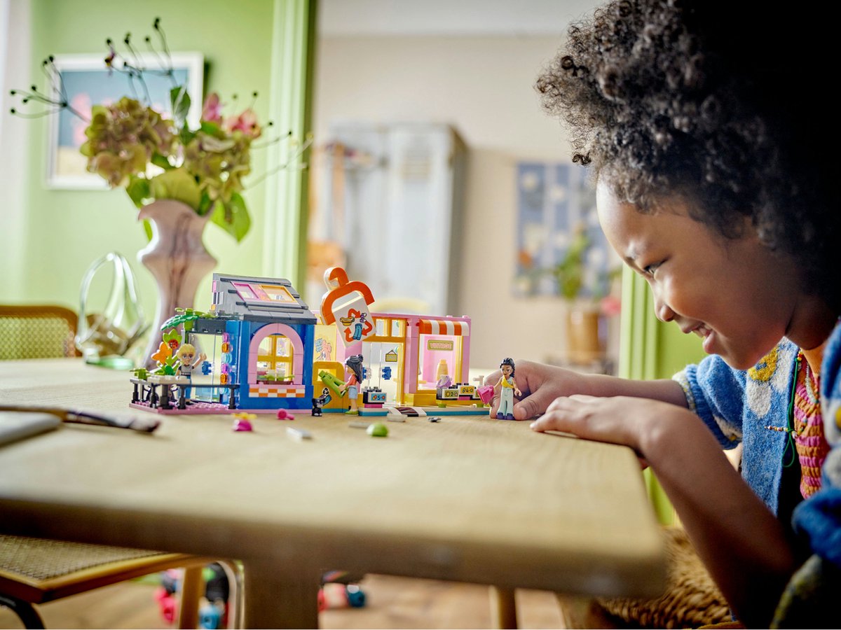 LEGO Friends Vintage Kledingwinkel - 42614