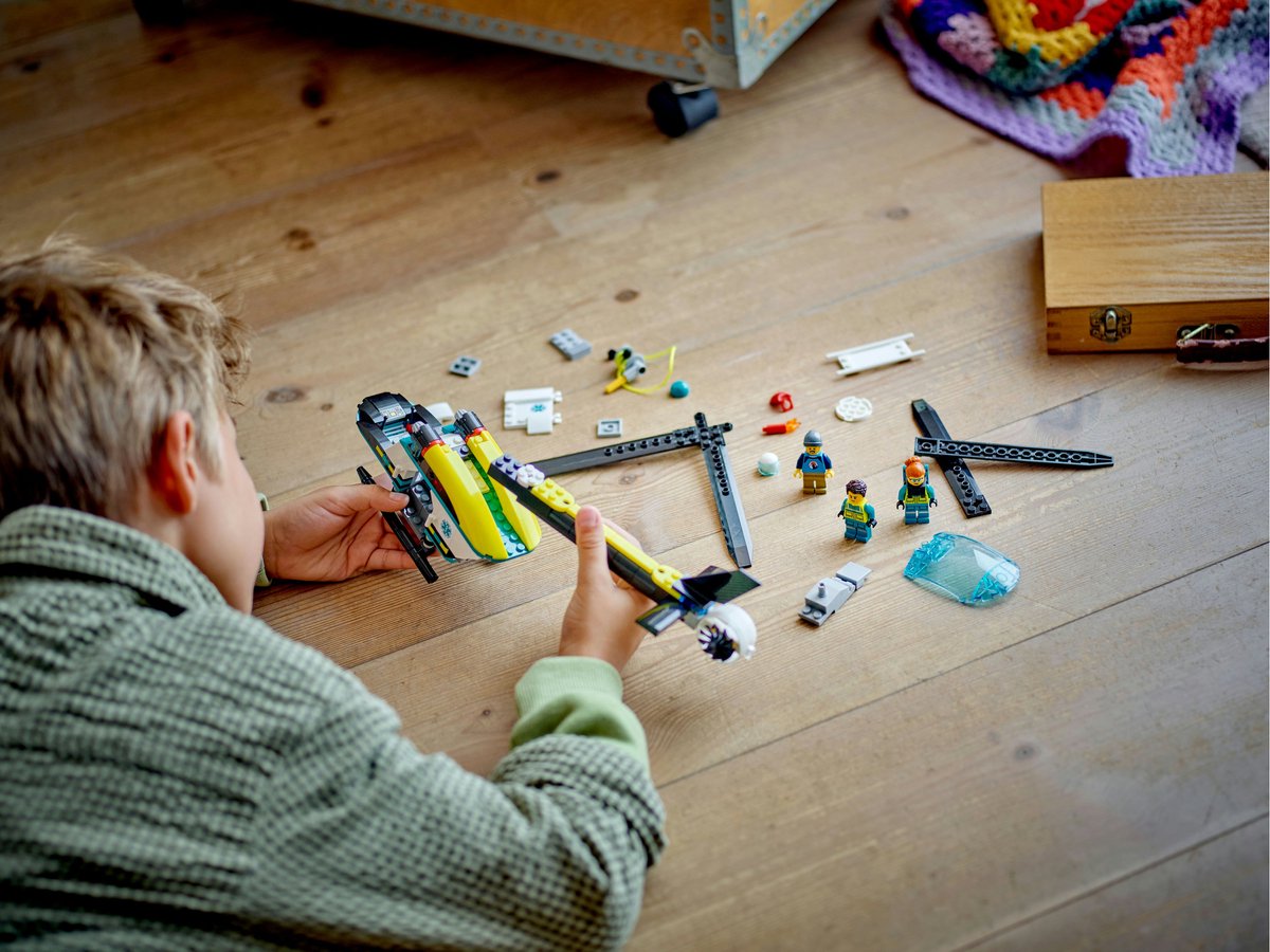 LEGO City Reddingshelikopter - 60405