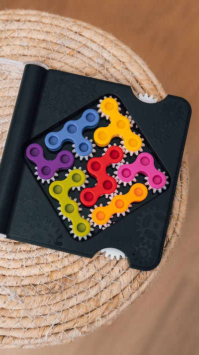 SmartGames IQ Gears - 120 Uitdagende Puzzels