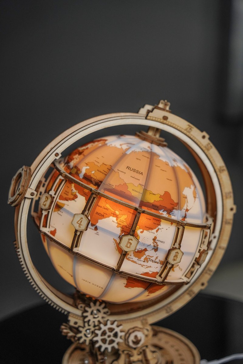 Robotime Luminous Globe ST003 - Houten Wereldbol Maquette