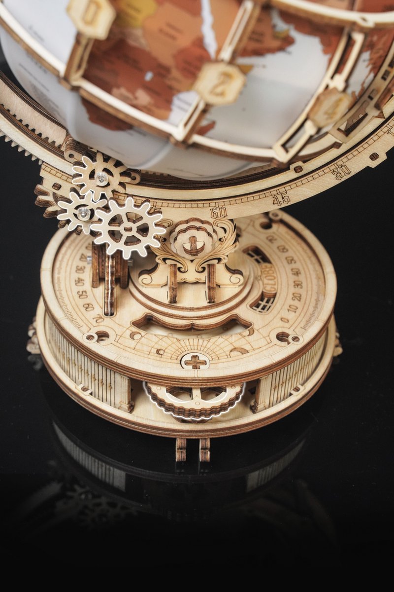 Robotime Luminous Globe ST003 - Houten Wereldbol Maquette