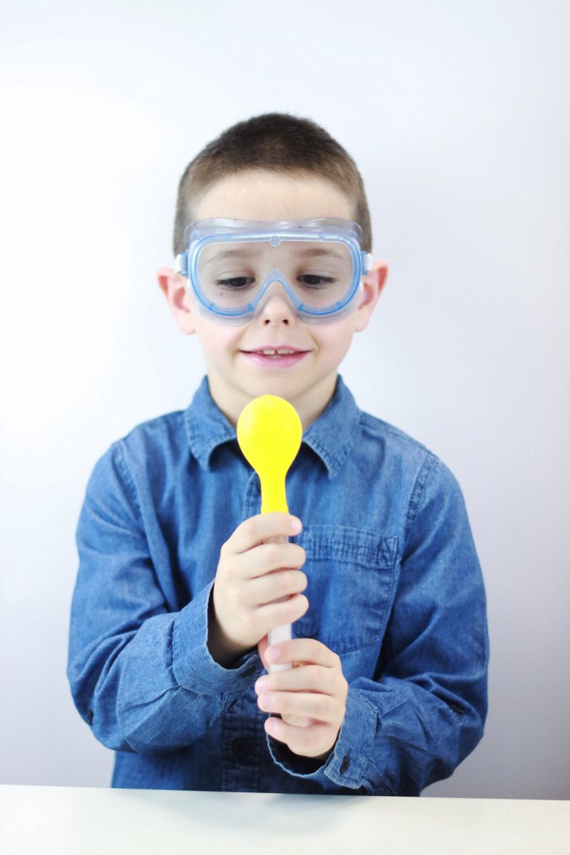 Buki Veilige Chemie: 150 Experimenten