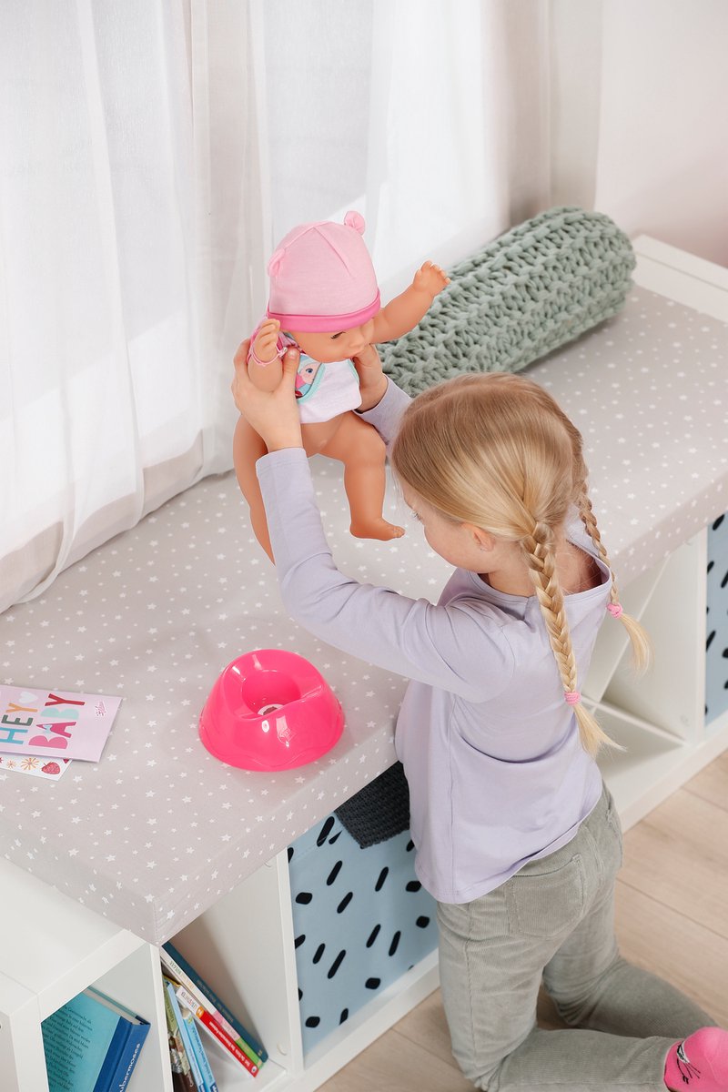 BABY born Emma - Interactieve Baby Pop 43 cm