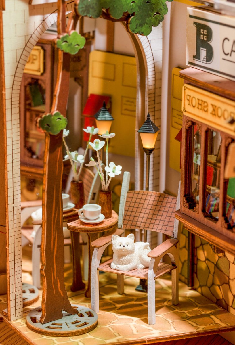 Robotime Sunshine Town Houten Miniatuurhuis - TGB02